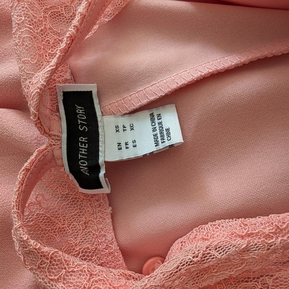 🖤 Pink Lace Overlay Dress - Picture 6 of 6